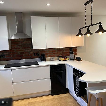 Hempshill Lane Holiday Home นอตติงแฮม ภายนอก รูปภาพ