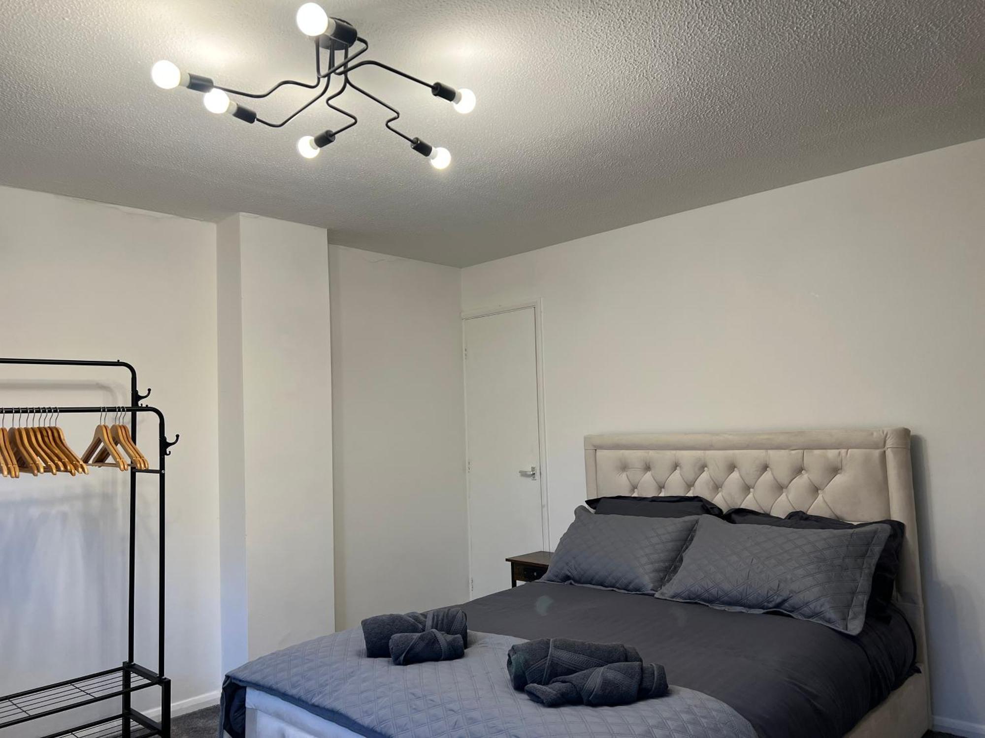 Hempshill Lane Holiday Home นอตติงแฮม ภายนอก รูปภาพ